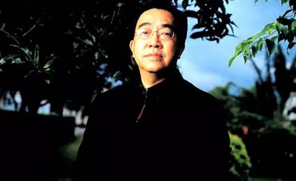 『姜文』电影被迫重拍，导演活活累死，重拍两年前姜文带周韵大闹剧组辞演