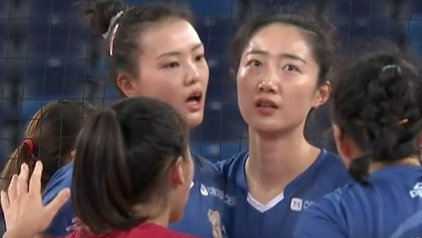 全锦赛|女排全锦赛：夺冠热门3：0锁定两连胜，一场冠军争夺战提前出炉