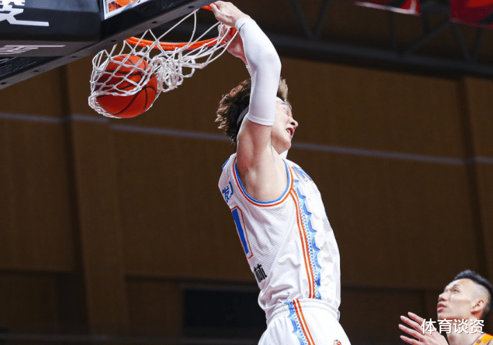 福建男篮|官宣！CBA新赛季首位下课主帅，4连败成笑话，MVP也带不动他