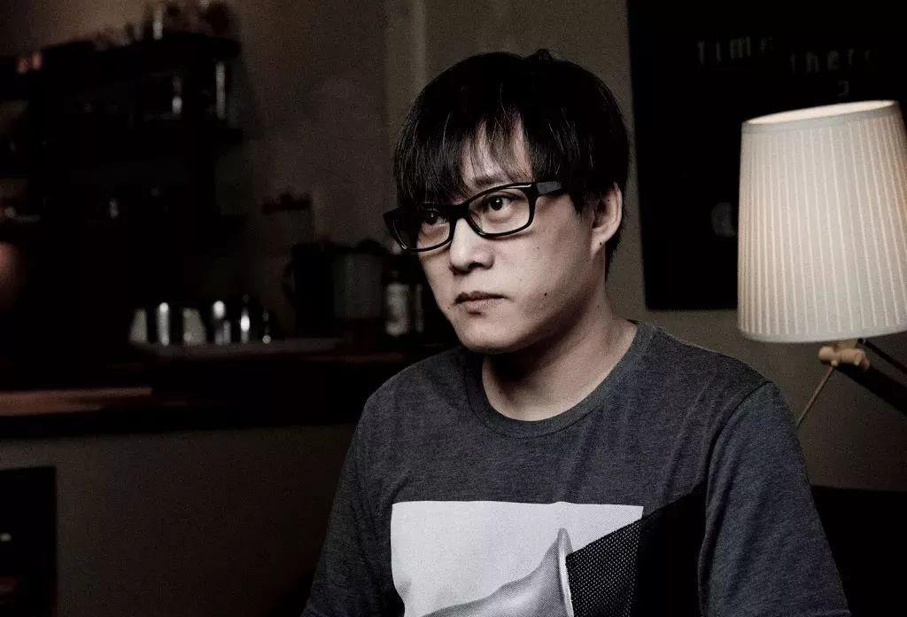 『肖战』这首歌是香港乐坛的神话，写这首歌林夕真的是用心良苦