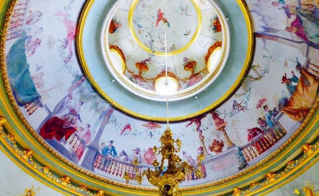 欧洲▲当年，整个欧洲狂热模仿中国建筑；如今，中国却山寨了整个世界