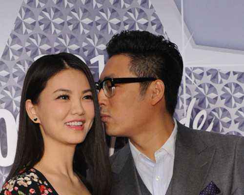 娱乐圈|“无法”离婚的四位男星，每个老婆都是长相出众，还都有亿万身家
