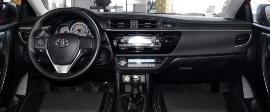 日产轩逸▲开了五年丰田雷凌，如今换成日产轩逸，车主：我只想说一句话