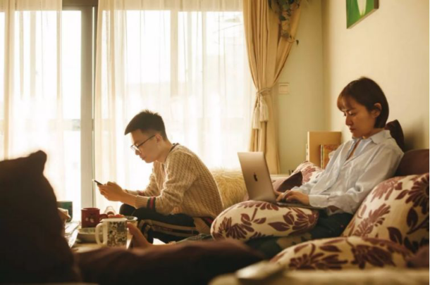 程璐|她这塌了的人设，靠脱口秀还能洗回来吗？