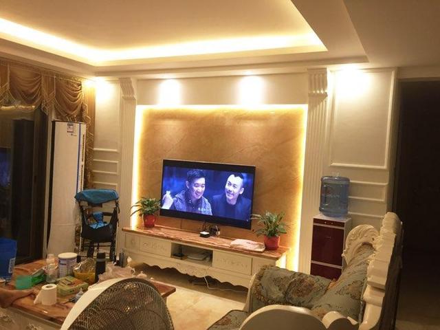 |卧室改成电影院，被老婆骂惨了，装完后她特别喜欢，天天待里边