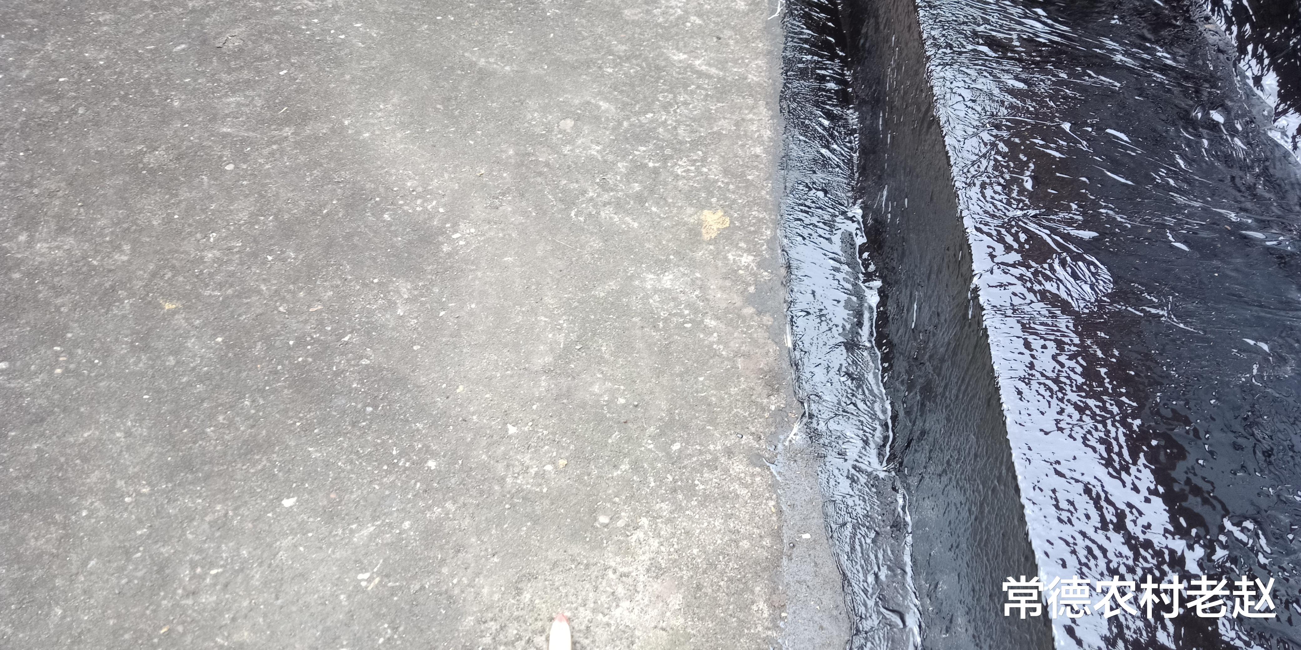 |农村自建房的房顶,做过两次防水,但还是漏水,该怎么办?