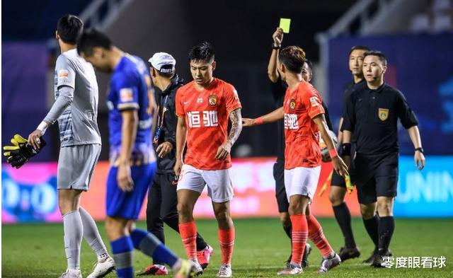 广州恒大|恒大1：2不敌苏宁，卡帅首发排兵布阵引发质疑，狠用一人更是让人看不懂