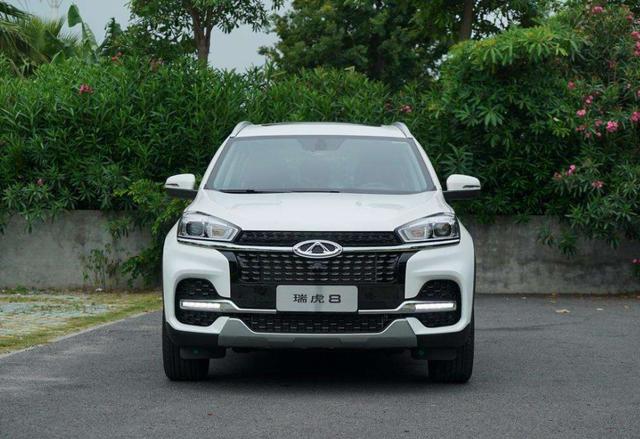 长安CS75|想买国产SUV,长安CS75 PLUS与瑞虎8,选谁最划算?