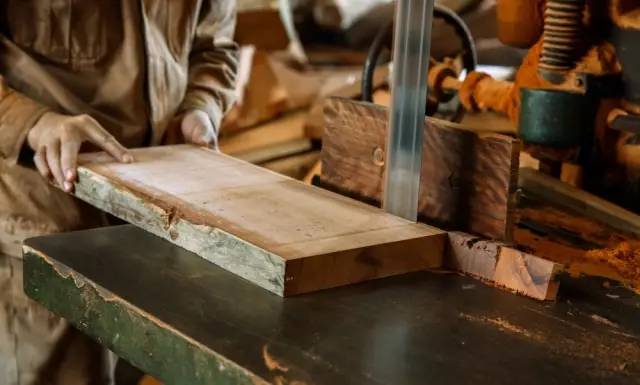 [木工]红木制作流程 | 三分料，七分工