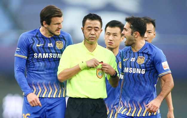 江苏苏宁|一招制敌！苏宁VS恒大变阵532，四外援领衔首发3大神锋轮番冲击