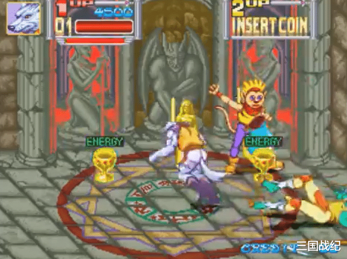 街机游戏|街机游戏中的那些“神偷”小兵，到底是雪中送炭？还是雪上加霜！