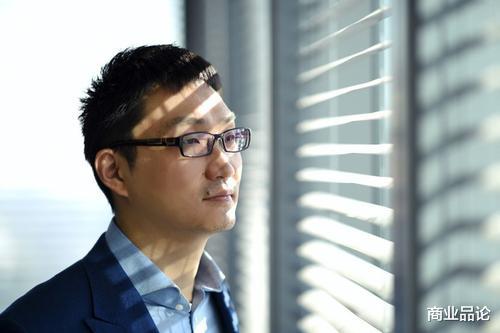 #马克·扎克伯格#全球最富有的80后,身家超过3个国家的GDP总和,却开辆10万的破车