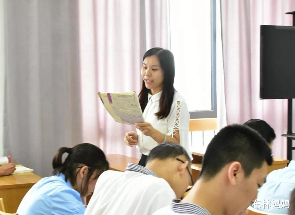 【中小学】中考后，哪怕孩子成绩一般，也要去重点高中就读，2点好处比不了