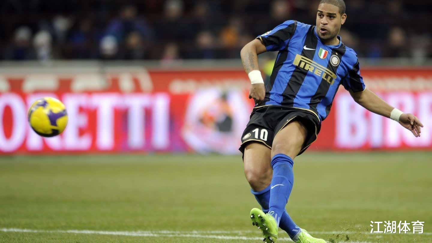 「阿德里亚诺」他天赋世界前3，19岁就一战成名，如今4年被裁3次，混迹贫民窟