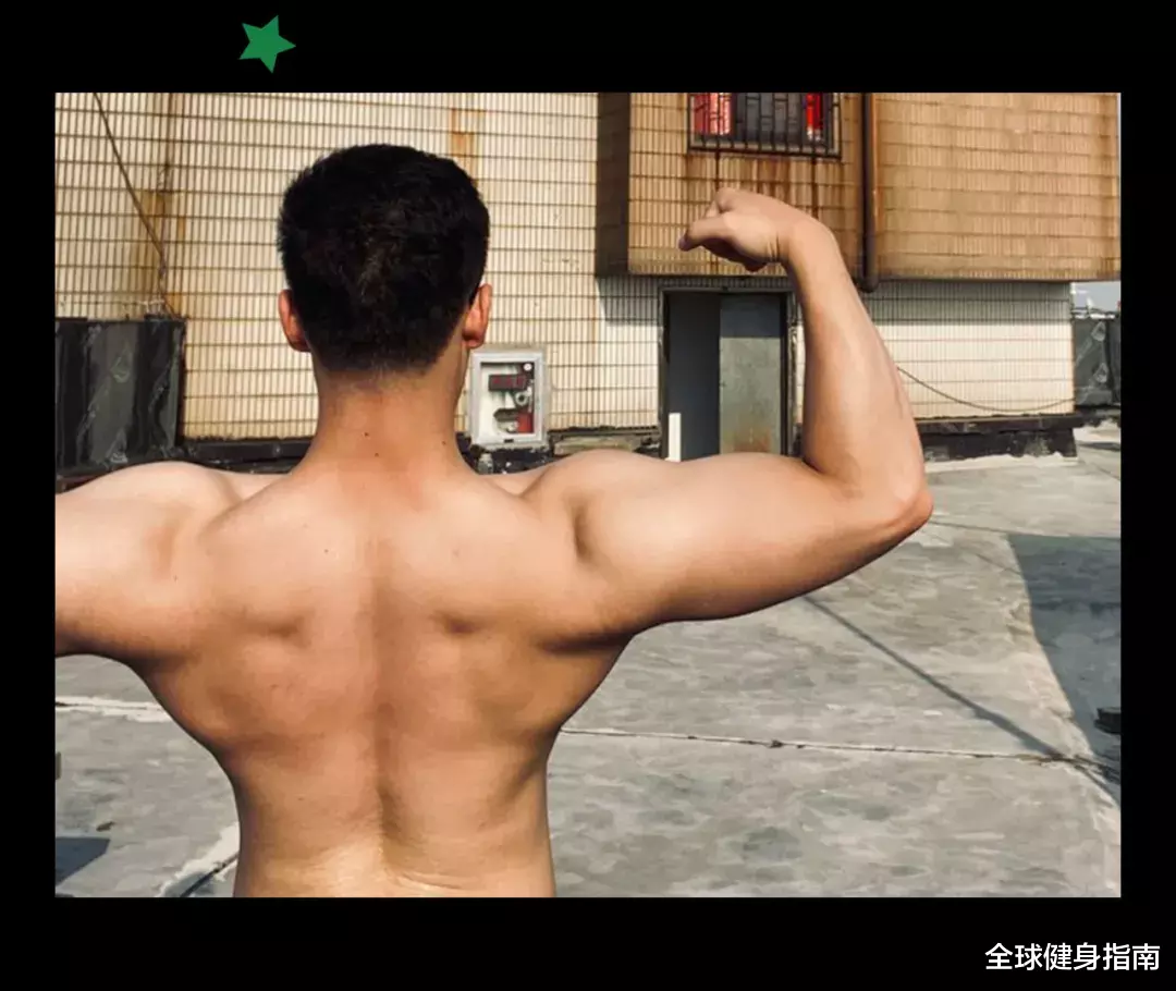 「」一周7天撸铁，这样的大肌霸谁不爱？