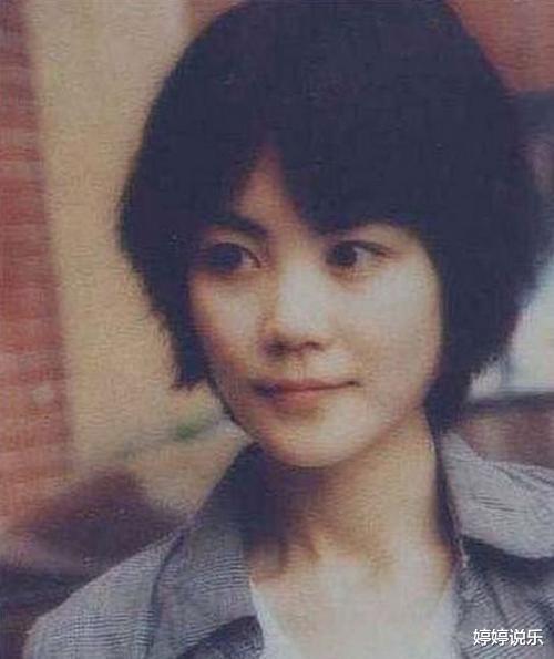 王菲|\纠缠\11年,最终还是\败\给了金钱,10亿家产看透这段\孽缘\