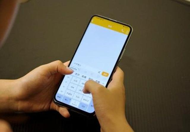 [华为荣耀]荣耀X10是真香机？看内行人咋说，最佳入手时机未到