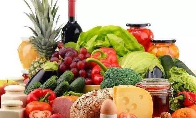 肝脏|无论男女，晚上睡觉如果有此3个迹象，说明肝脏始终健康！