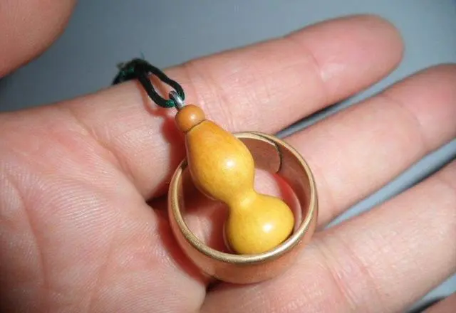 钱币|文玩圈惊现“天价葫芦”,是普通文玩葫芦的100倍