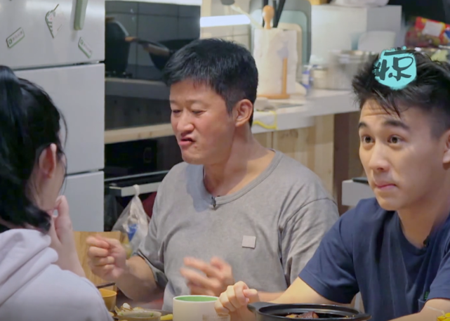 鞠婧祎|奚梦瑶喊吴京：哥，肉没熟，谢楠接下来的话，何猷君忙着解释