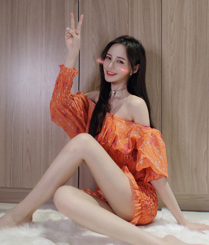 马甲线|“马来西亚之光”黄诗棋，火辣身材天使容颜性感马甲线，惹人羡慕