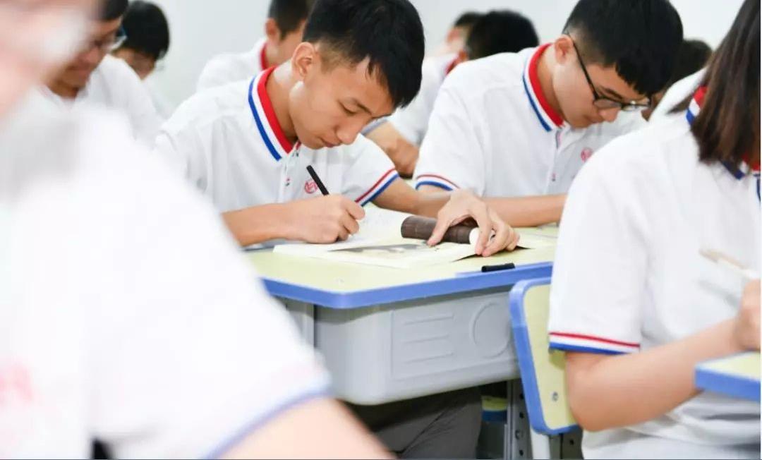 『考试』高考提前5分钟发卷？班主任：5分钟内做好这3件事，用处不小！