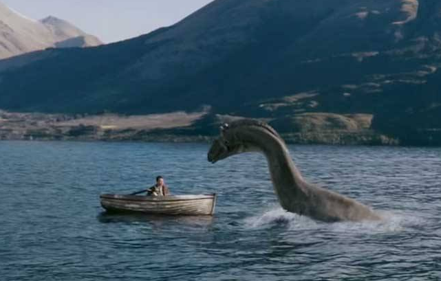 喀纳斯湖@新疆湖泊发现“水怪”,牛羊被拖走无人敢接近,专家看后得出答案