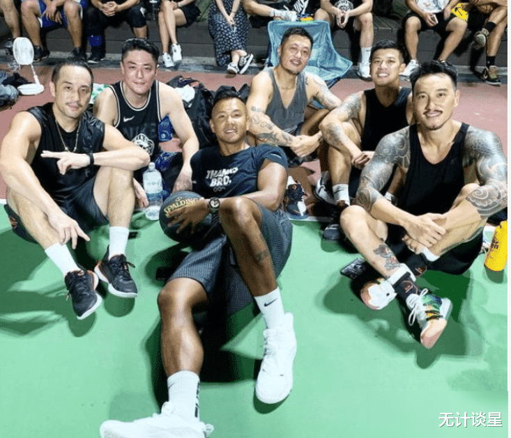 余文乐|余文乐是如何打入“超跑圈”的？郭富城的聊天记录曝光对他的印象