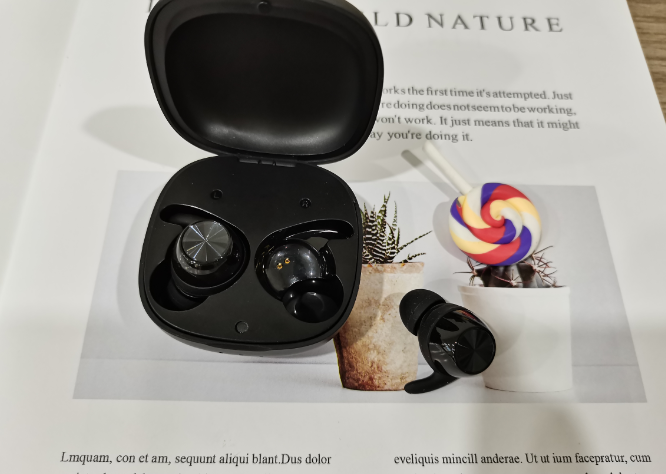 电池|全网口碑最好的蓝牙耳机推荐，超好评的蓝牙耳机