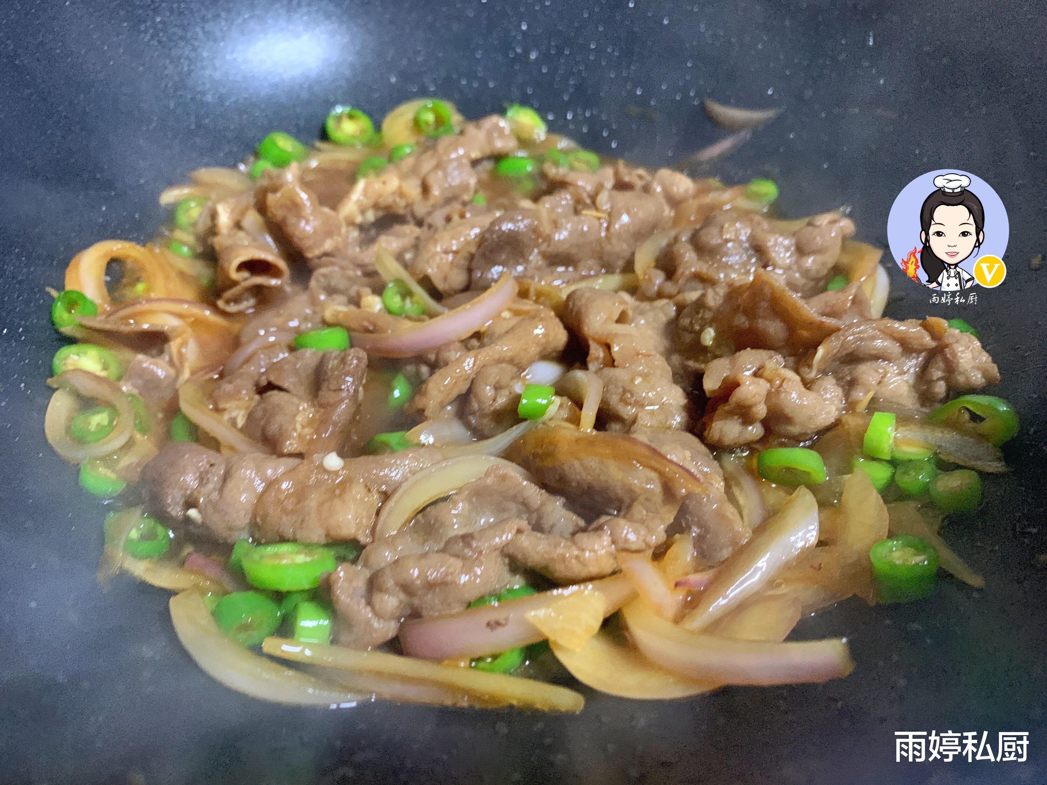 『肥牛』孩子正在长身体，多给孩子吃点肉！分享5分钟快手餐，太香了