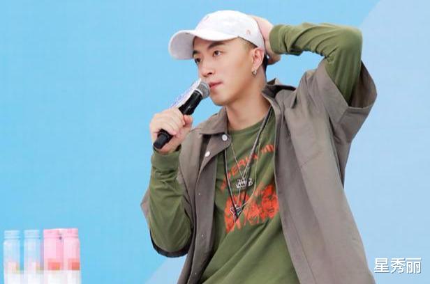 『Jony J』Lisa是不是带动了全泰国人看《青你2》？Jony J上了泰推热搜第三