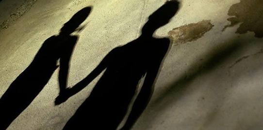 离婚|男子发现妻子与14名男子有染提出离婚，并要他们赔偿9360万