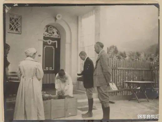 #阿依达#看了这么多场线上音乐会,你知道艺术家的家什么样子吗?