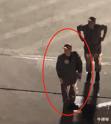 『美国海军』美国海军要“造反”了！