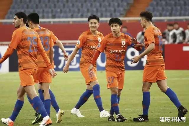 【山东鲁能】鲁能VS青岛黄海：费莱尼出场希望几乎没有，韩镕泽担任队长