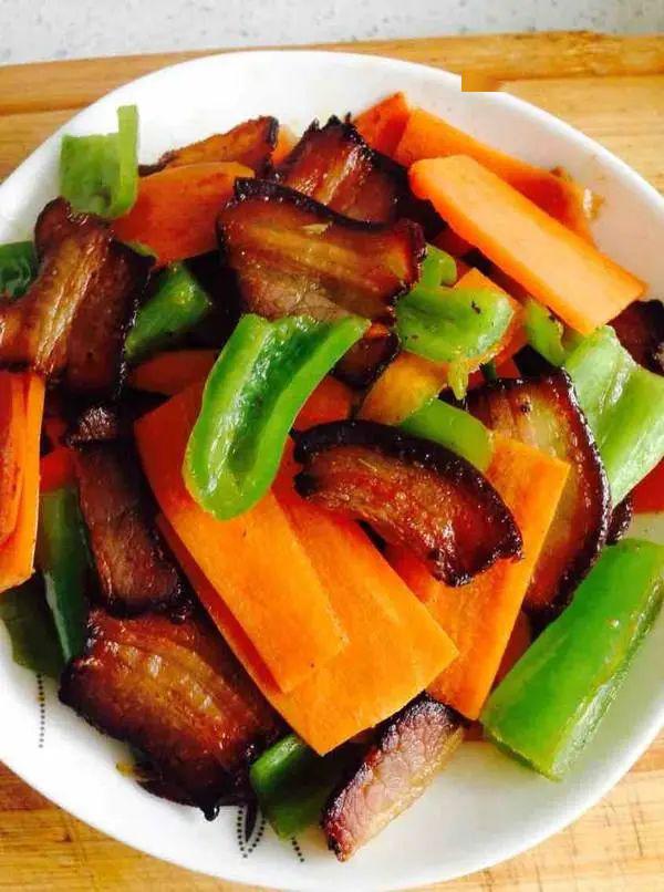 【心跳】“天然护肝王”终被发现，2元一斤能炒一大盘，家家户户吃得起！