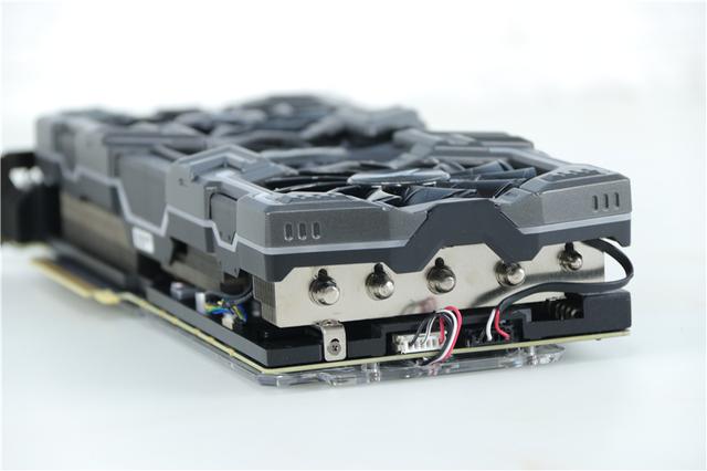 ssd|比光追还要黑科技，DLSS2.0让帧率暴增！索泰RTX2070s PGF体验