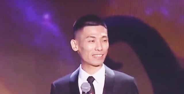 【旭旭宝宝】旭旭宝宝军神二等一，成功解锁新成就，国服第一个力量破万角色！