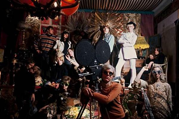 安迪·沃霍尔:唱片封面流行背后竟衍生出服饰变革,音乐已成为潮流文化输出主力