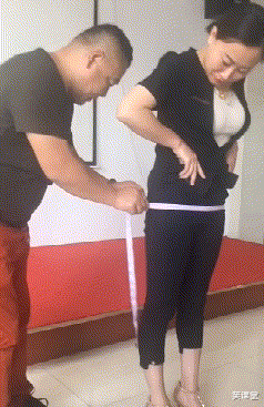 苏有朋|“老婆让我给她量臀围，大家看看，是这么量的吗？”哈哈哈