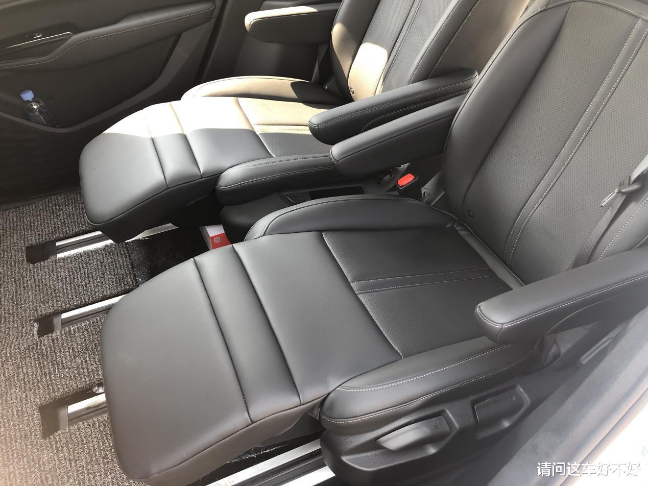 五菱|人民教师喜提人民的家用车五菱凯捷,坦言:被老婆逼着买,值得