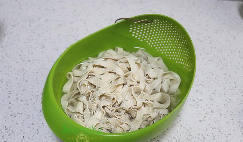 豆腐|三伏天，吃肉不如吃它，2元一大盘，清热止汗，天天吃也不长胖！