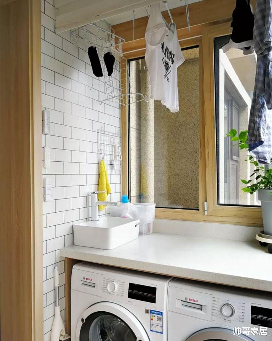 |去邻居家串门，一眼就相中她家阳台洗衣区了，太妙了我也要照着装