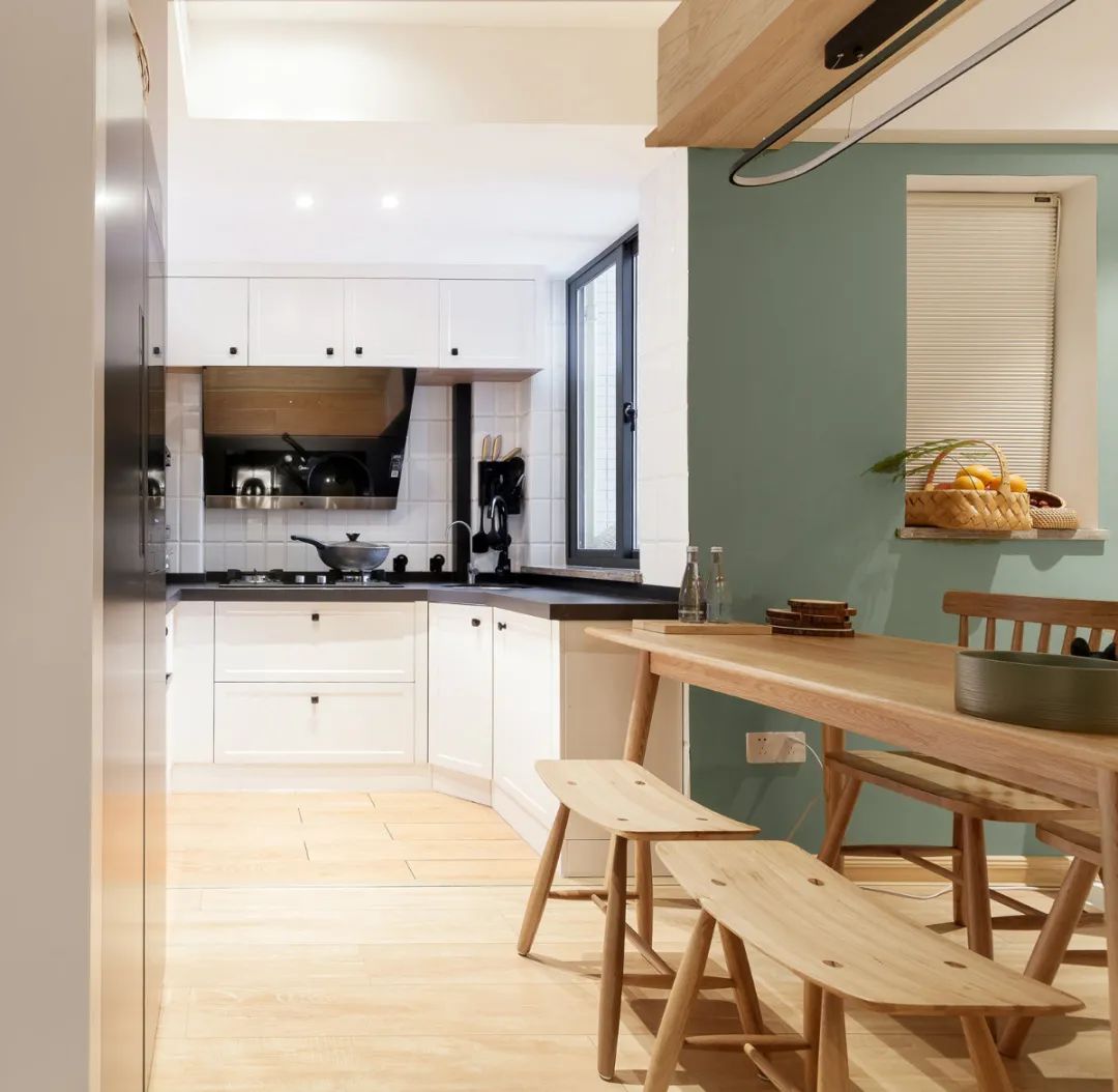 |一家三口的紧凑小蜗居，50㎡硬挤成两房，小户型也能过得很幸福