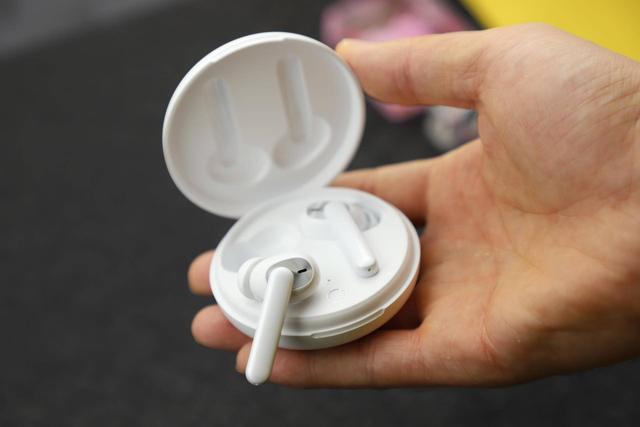 「OPPO」都2020年了,300元买什么无线耳机?国产这款耳机必须榜上有名