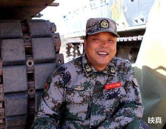 女孩|当年汶川地震，那个叫总理让路的“最牛士兵”，如今怎样了？