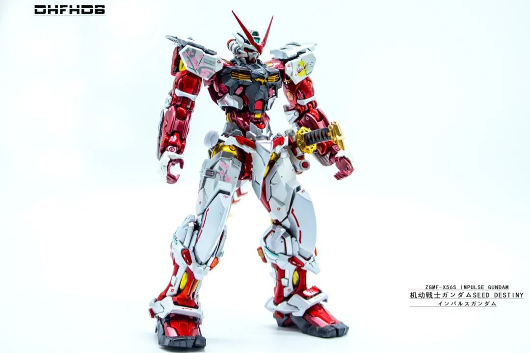 英特尔|高达模型秀:万代 hirm1/100 红异端 某班mb样式大剑 飞行背包