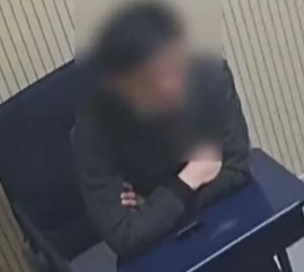 刘德华▲凭借刘德华般的颜值吃霸王餐后又骗足疗店女员工，男子影帝级表演