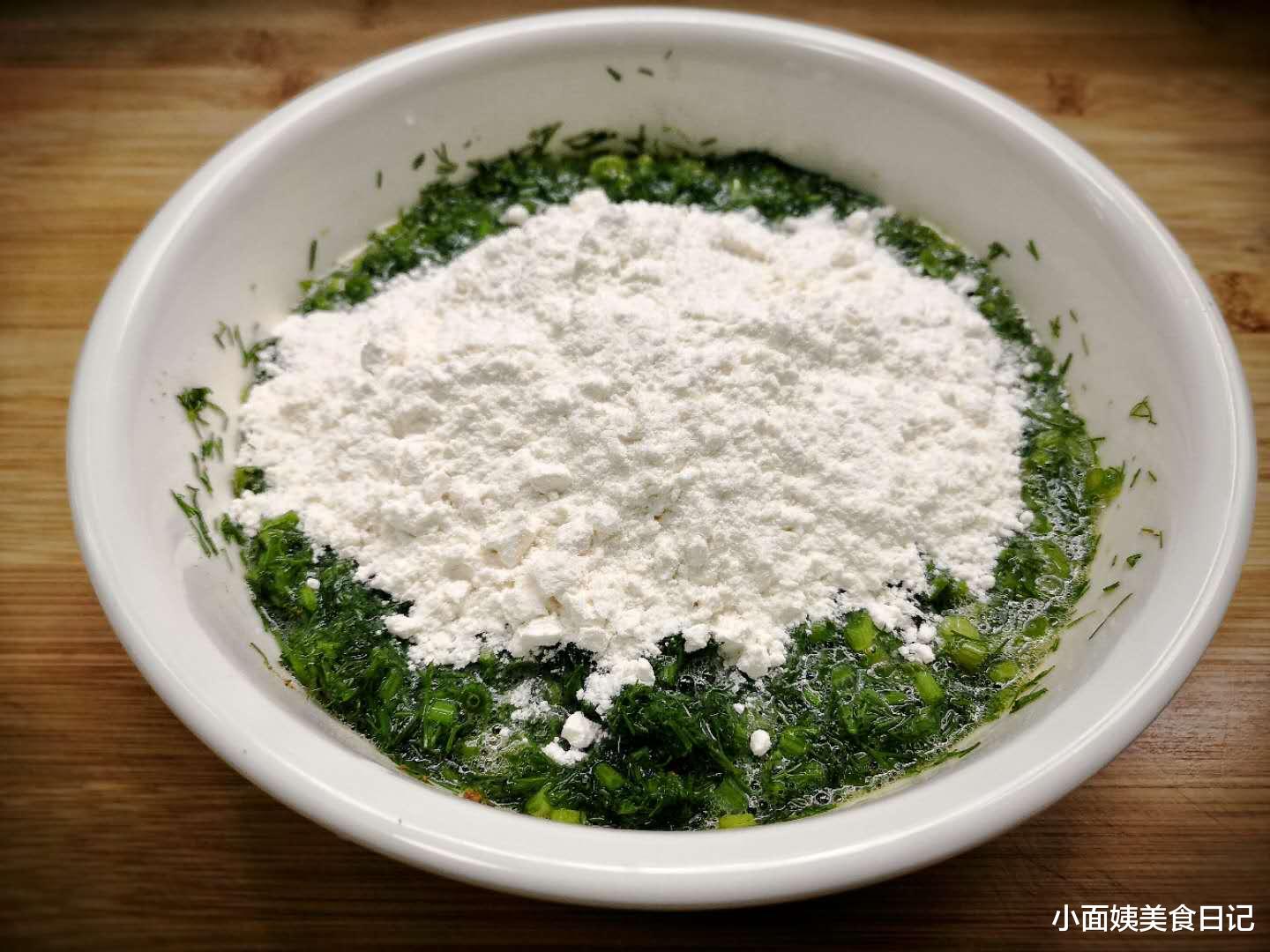 入伏|入伏后，这菜正当季，做成早餐饼，女儿爱吃不挑食，身体棒棒滴！