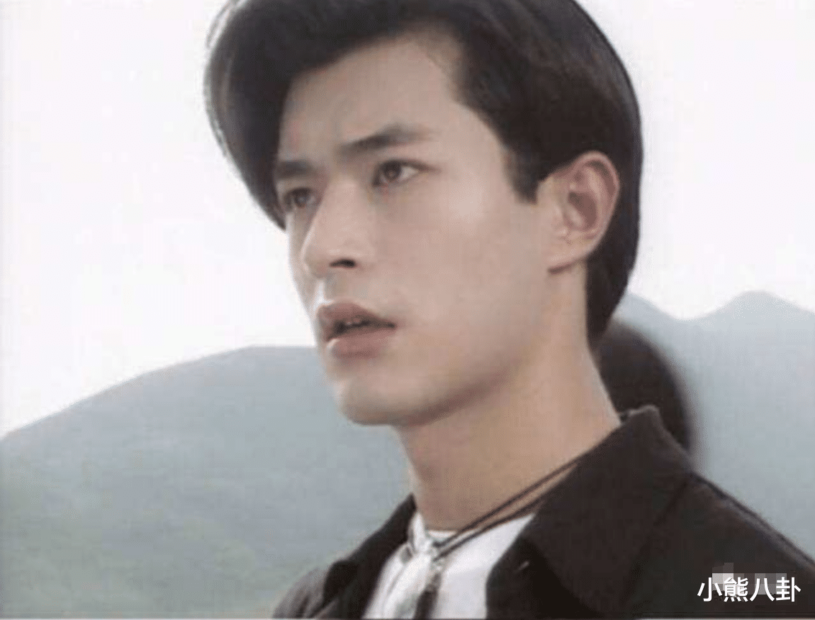「影帝」曾经的影帝，今竟然在县城商演，网友：无论多烂我都看！